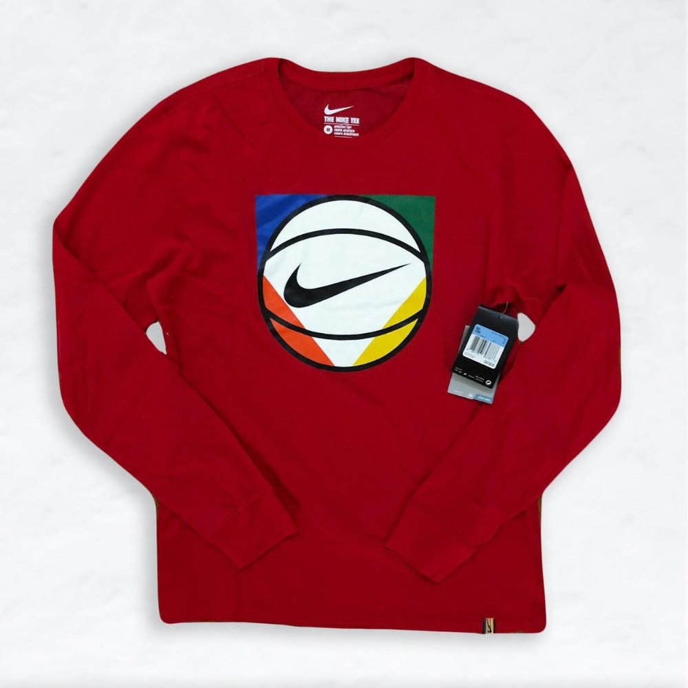 NEW Nike Longsleeve Multi Color Basketball Longsleeve Red Size Medium NWT Swoosh